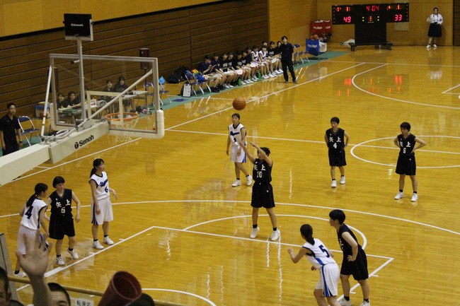 女子バスケットボール部シュート