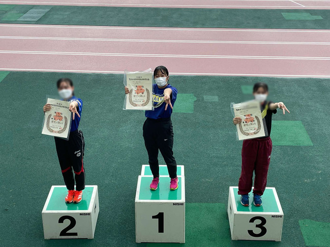 女子400ｍ.jpg